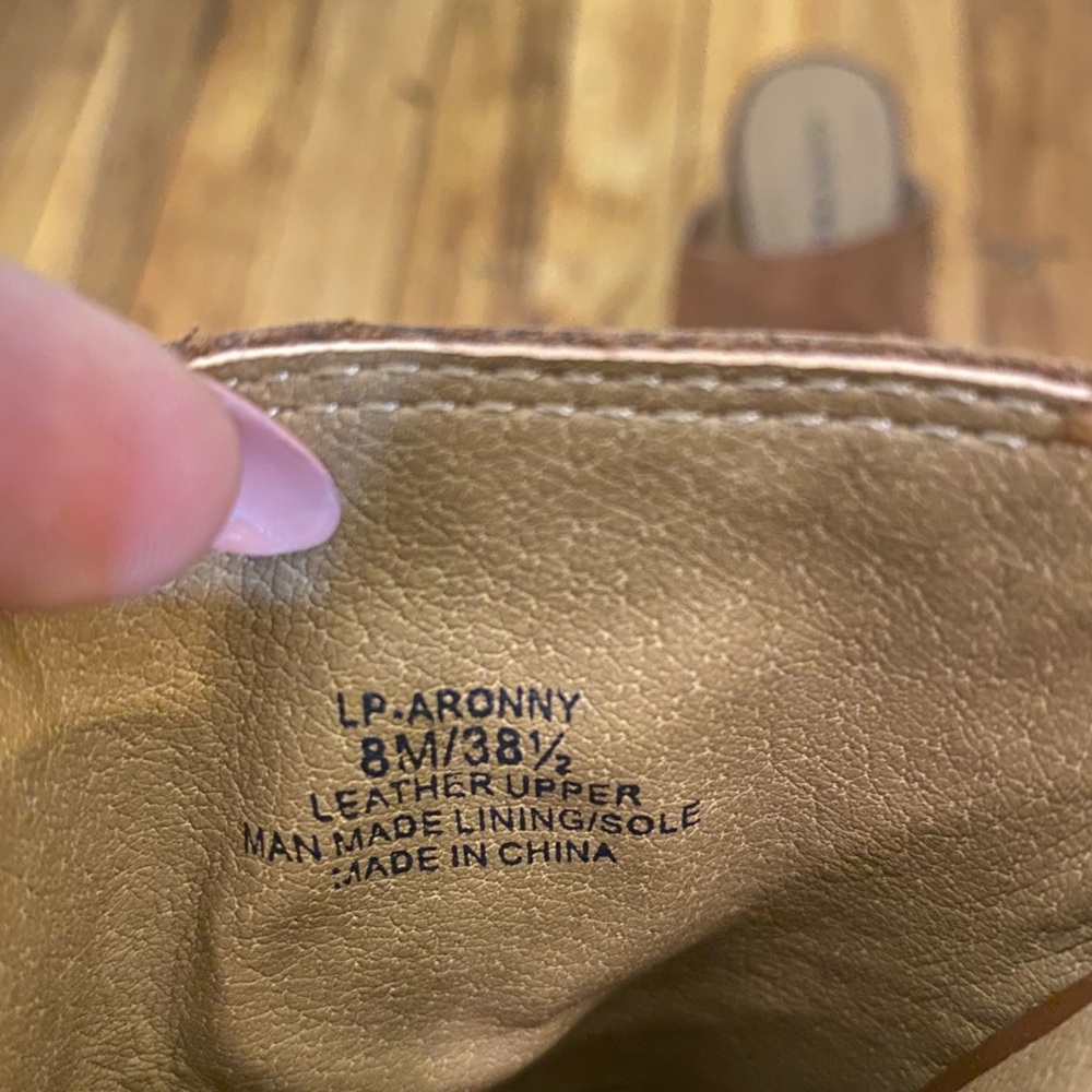 Booties - Picture 4 of 5